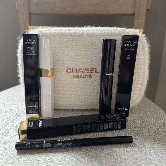 Chanel Holiday 2024 All Eyes On Makeup Gift Set New In Box - Picture 1 of 10
